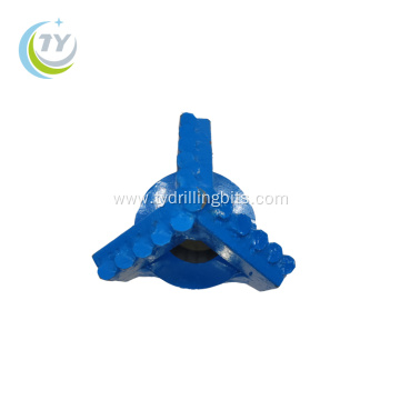 Three leaf triangular carbide bit for well drilling